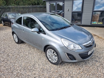 Vauxhall - Corsa