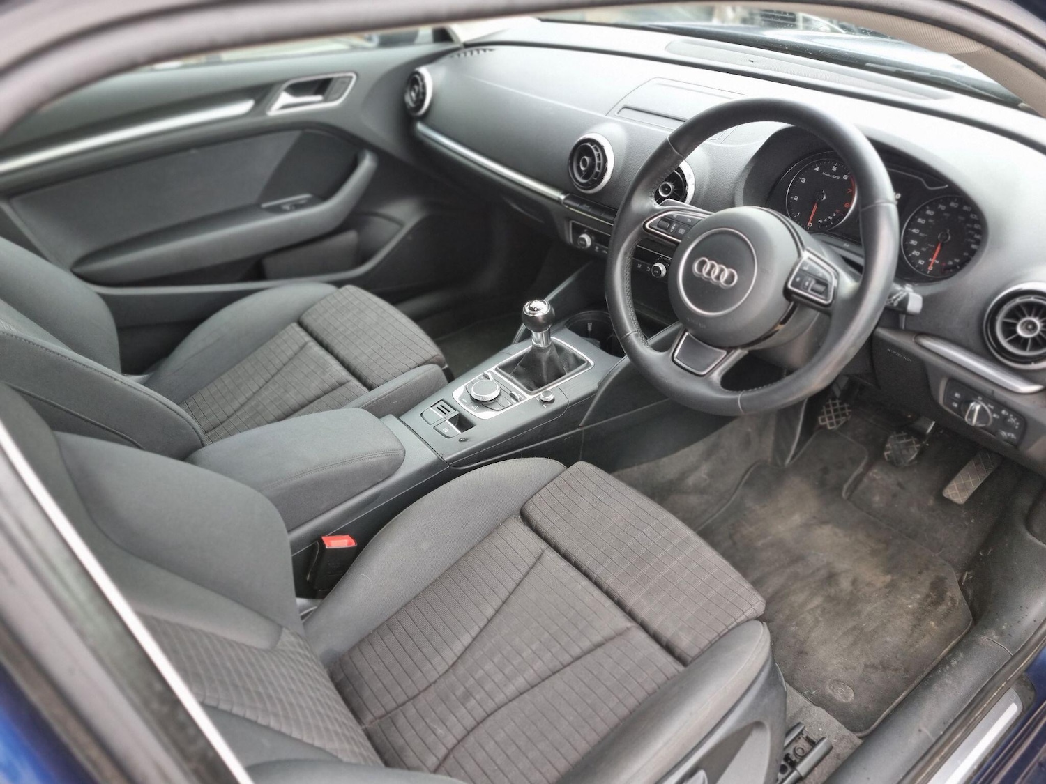 Used Audi A3 2014 for sale - 76646335: Photo 8