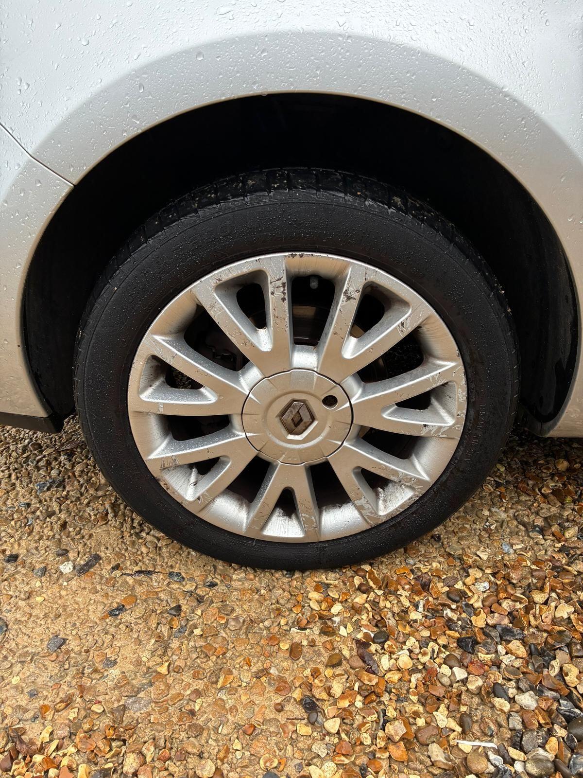 Used Renault Clio 2008 for sale - 77441056: Photo 13