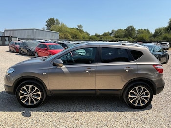Used Nissan Qashqai 2010 for sale - 79361284: Photo