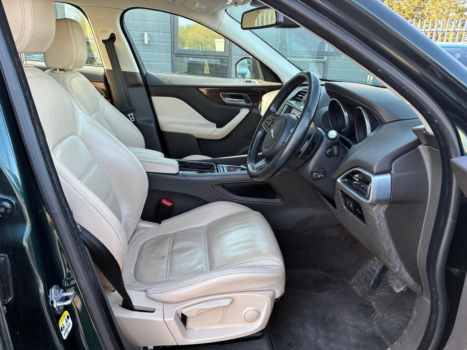 Used Jaguar F-Pace 2016 for sale - 78156574: Photo 11