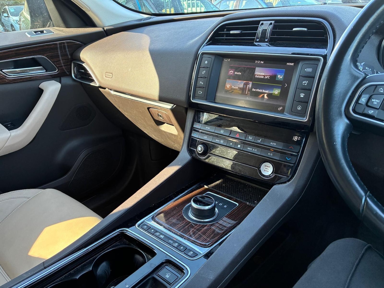 Used Jaguar F-Pace 2016 for sale - 78156574: Photo 15