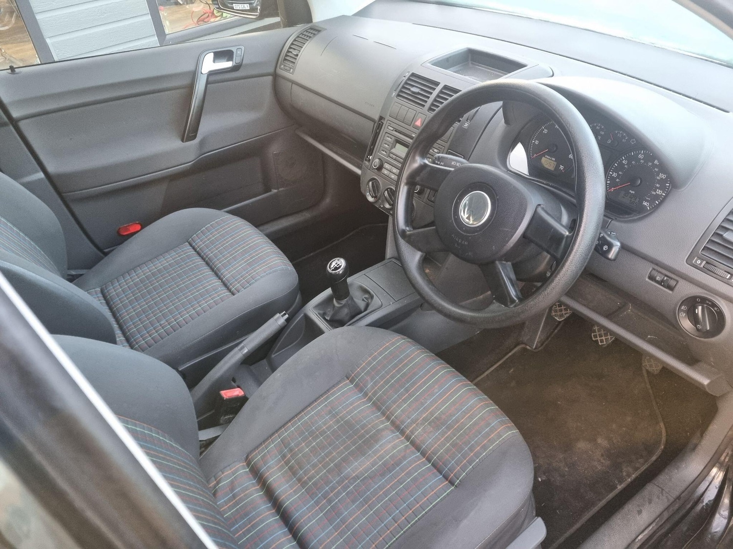 Used Volkswagen Polo 2006 for sale - 77155282: Photo 10