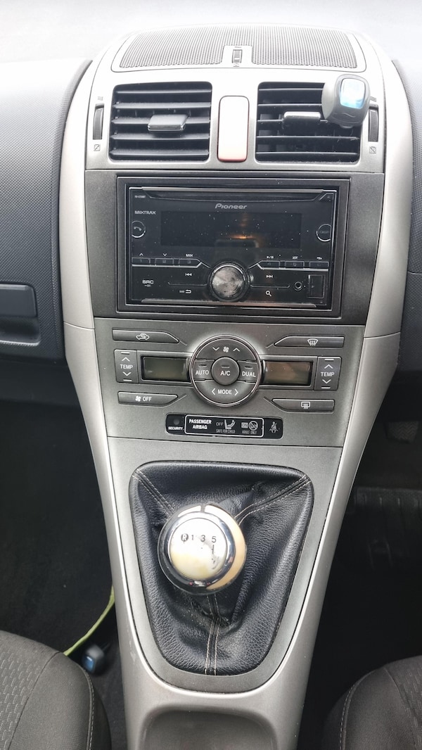 Used Toyota Auris 2008 for sale - 74900665: Photo 12