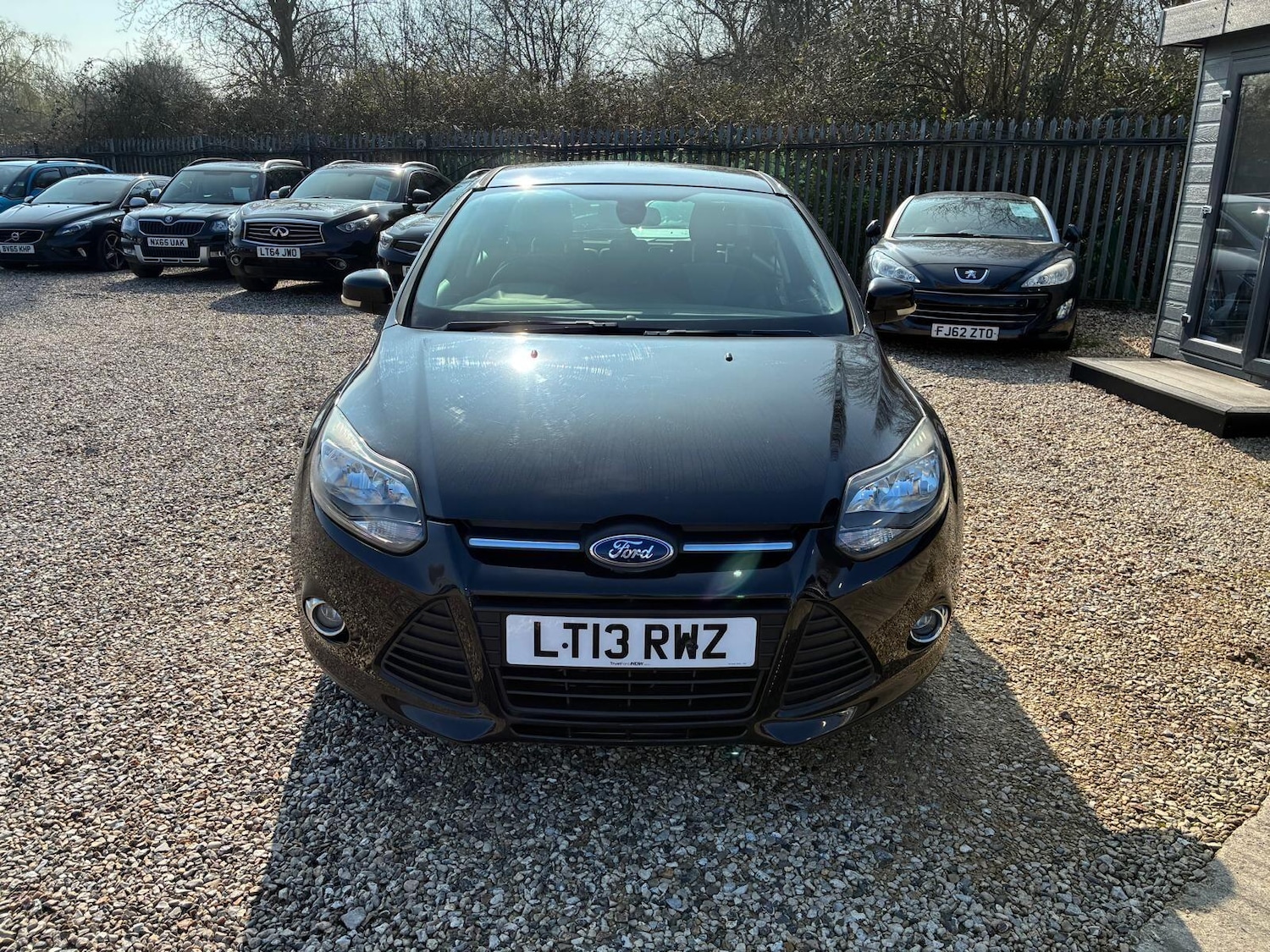 Used Ford Focus for sale - 77753619: Photo 2