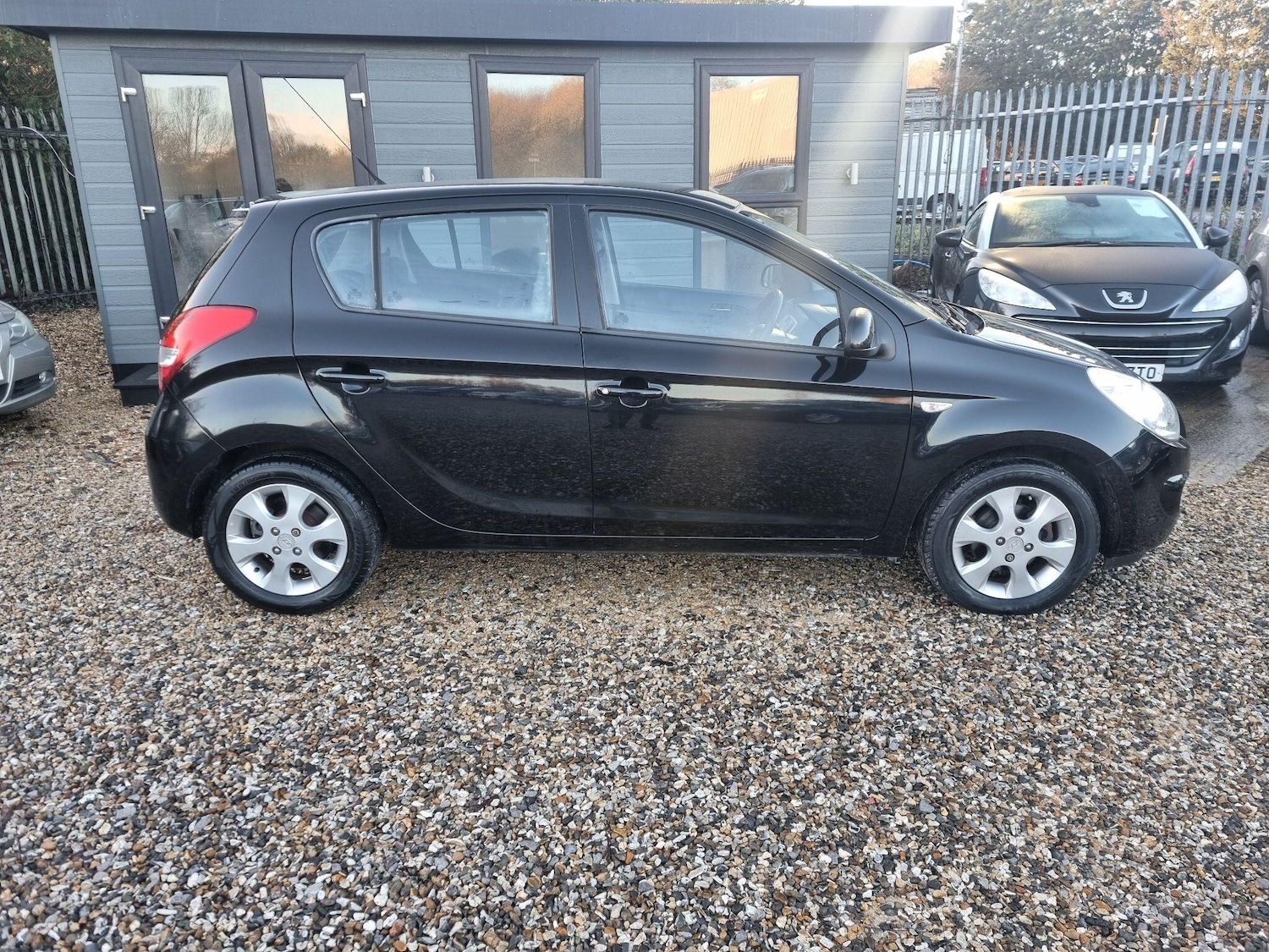 Used Hyundai i20 2010 for sale - 76800794: Photo 7