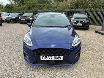Used Ford Fiesta 2017 for sale - 79324847: Photo