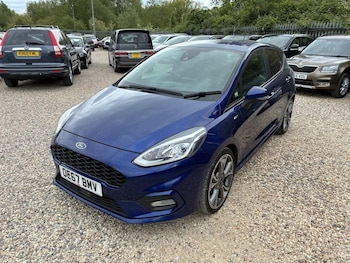 Used Ford Fiesta 2017 for sale - 79324847: Photo