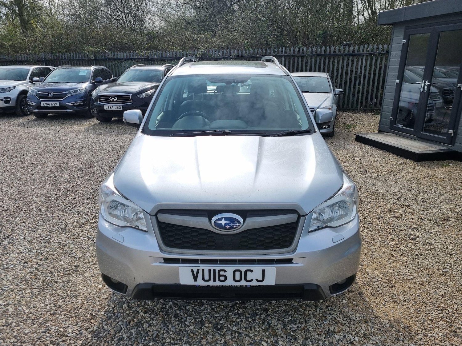 Used Subaru Forester 2016 for sale - 77970063: Photo 2