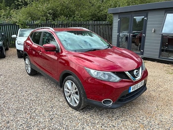 Used Nissan Qashqai 2015 for sale - 78859688: Photo