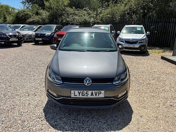Used Volkswagen Polo 2016 for sale - 79361456: Photo
