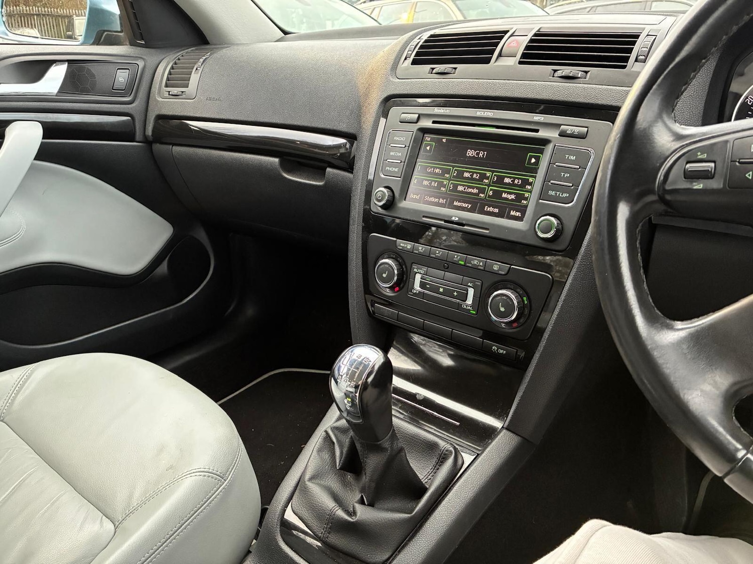 Used Skoda Octavia 2010 for sale - 77626038: Photo 16