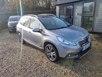 Used Peugeot 2008 2015 for sale - 76927000: Photo