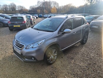 Used Peugeot 2008 2015 for sale - 76927000: Photo