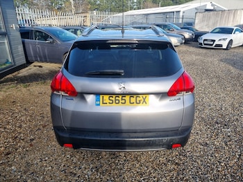 Used Peugeot 2008 2015 for sale - 76927000: Photo