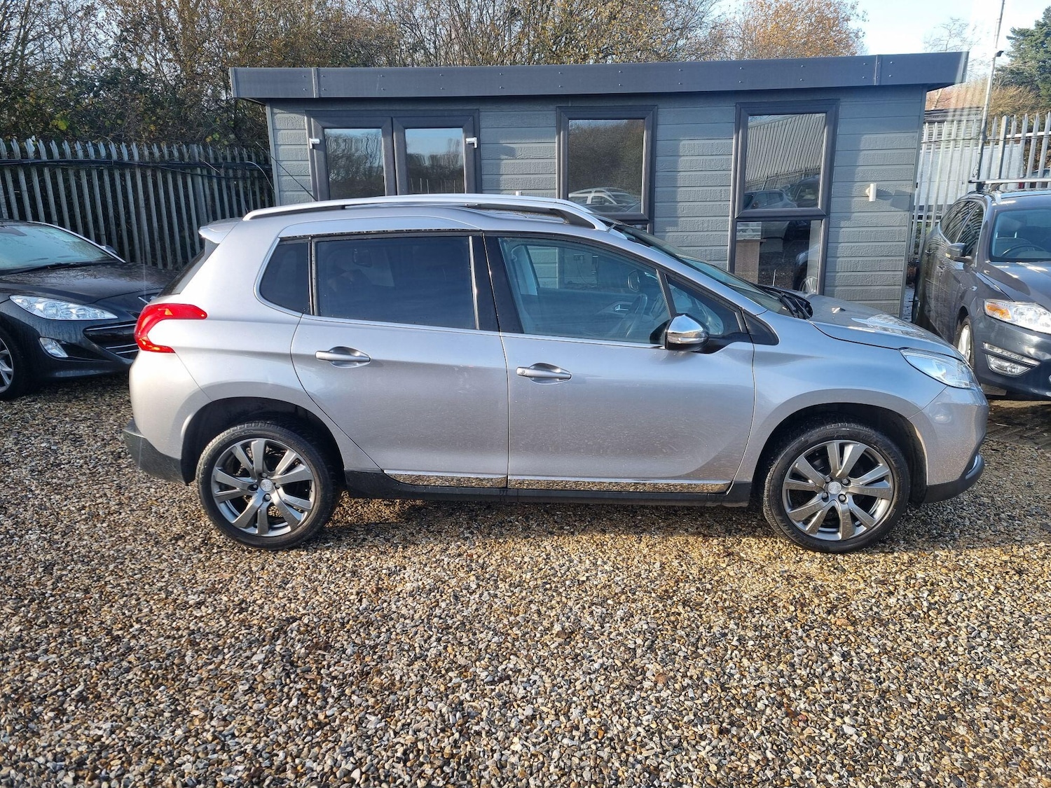 Used Peugeot 2008 2015 for sale - 76927000: Photo 6