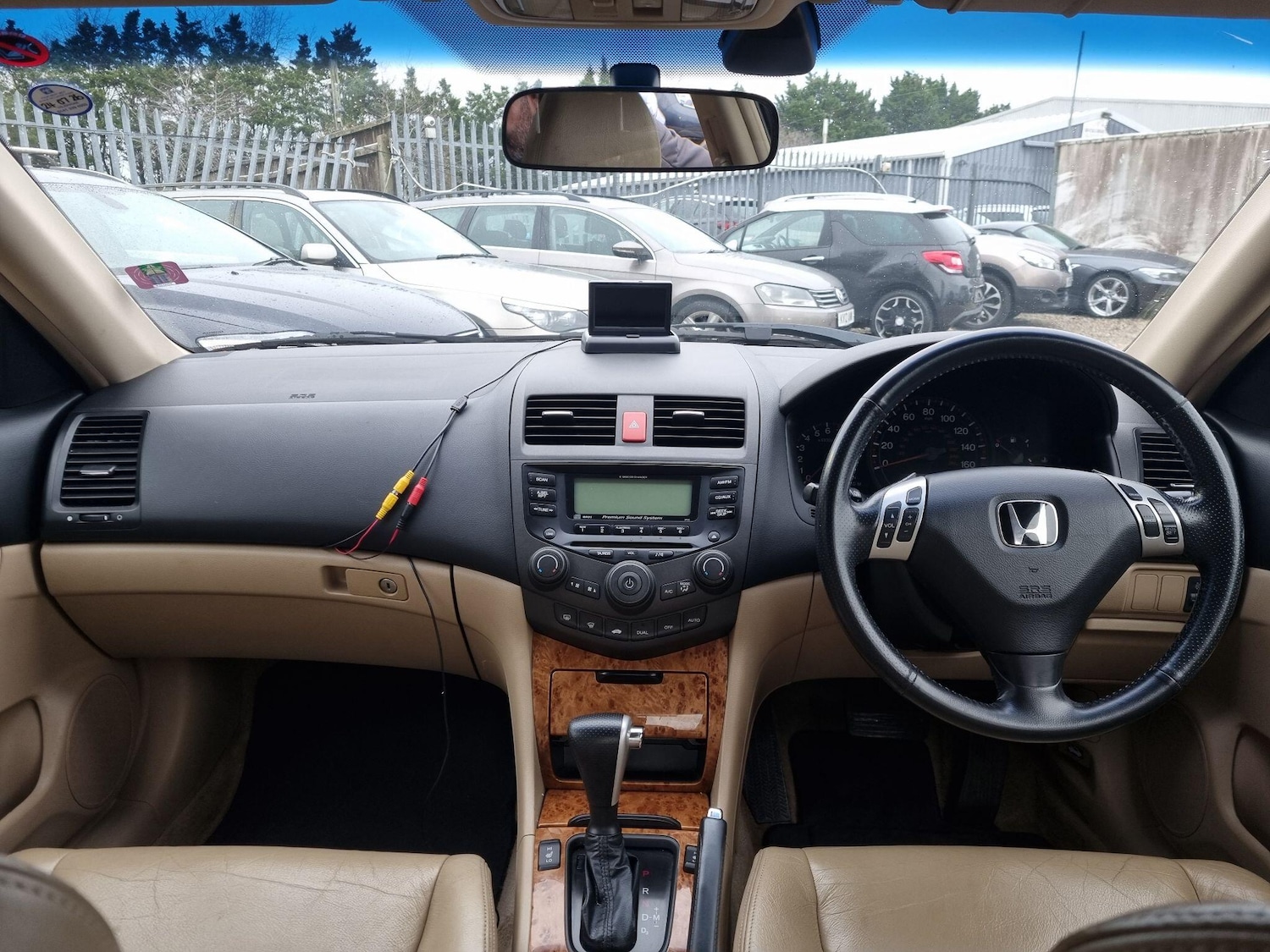 Used Honda Accord 2017 for sale - 76976113: Photo 13