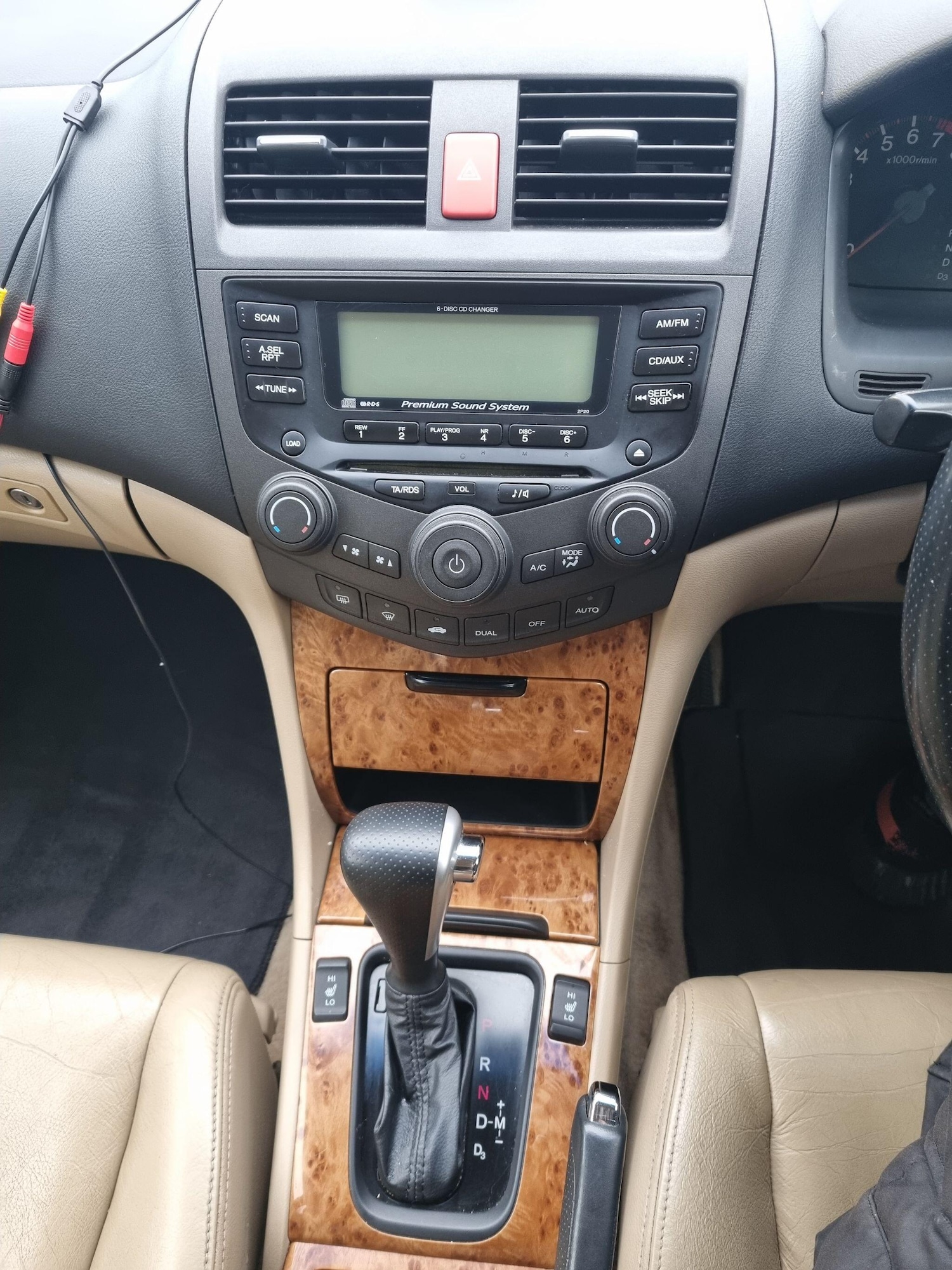 Used Honda Accord 2017 for sale - 76976113: Photo 14