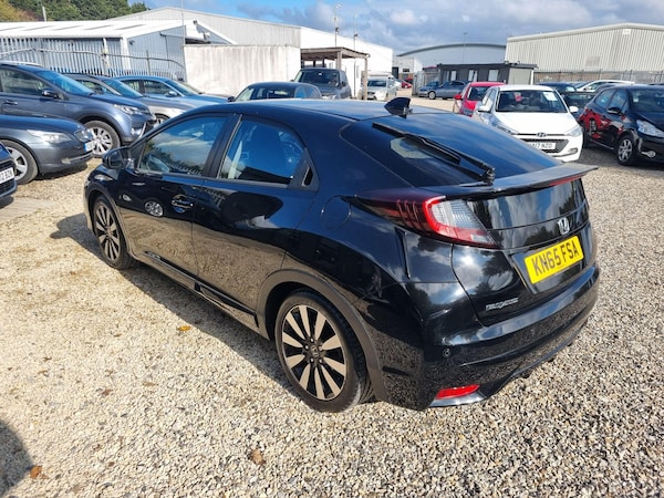 Used Honda Civic 2015 for sale - 76283706: Photo 4