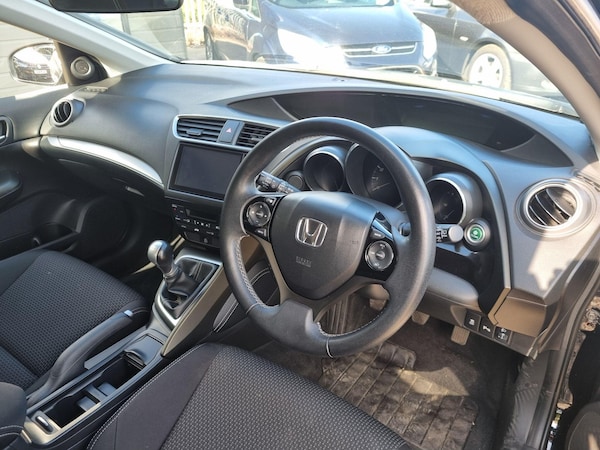 Used Honda Civic 2015 for sale - 76283706: Photo 9