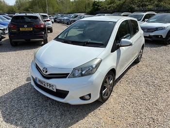 Used Toyota Yaris 2012 for sale - 78348137: Photo