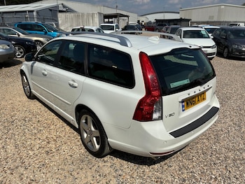 Used Volvo V50 2011 for sale - 79181600: Photo