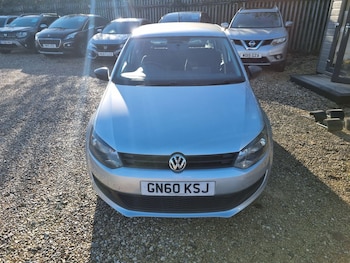 Used Volkswagen Polo 2010 for sale - 76398187: Photo