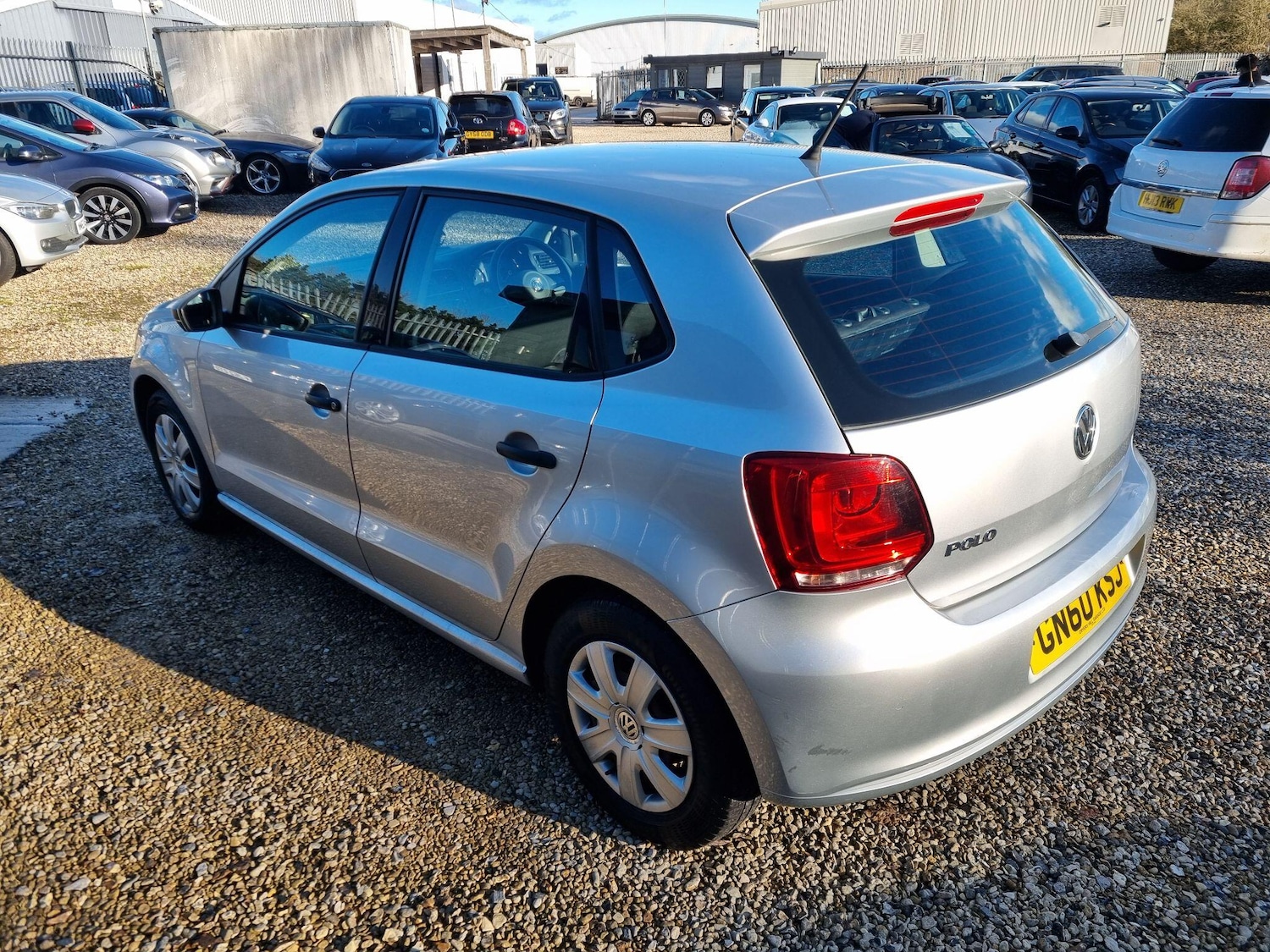 Used Volkswagen Polo 2011 for sale - 76398187: Photo 4
