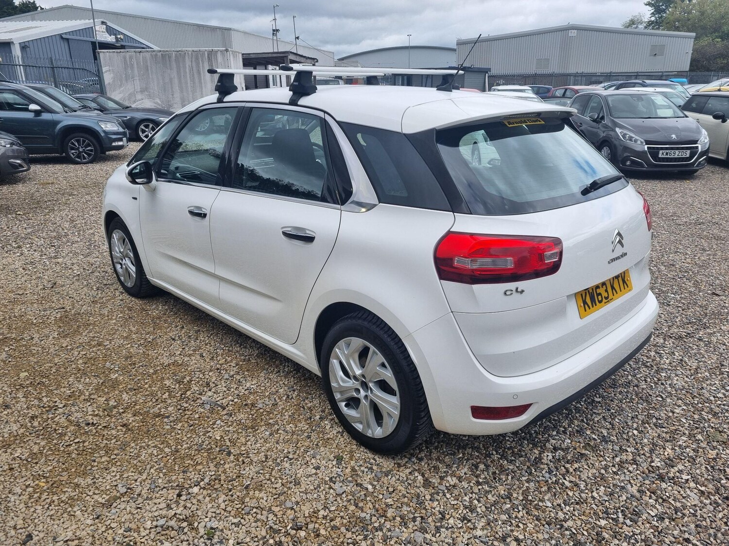 Used Citroen C4 Picasso 2014 for sale - 76071584: Photo 4