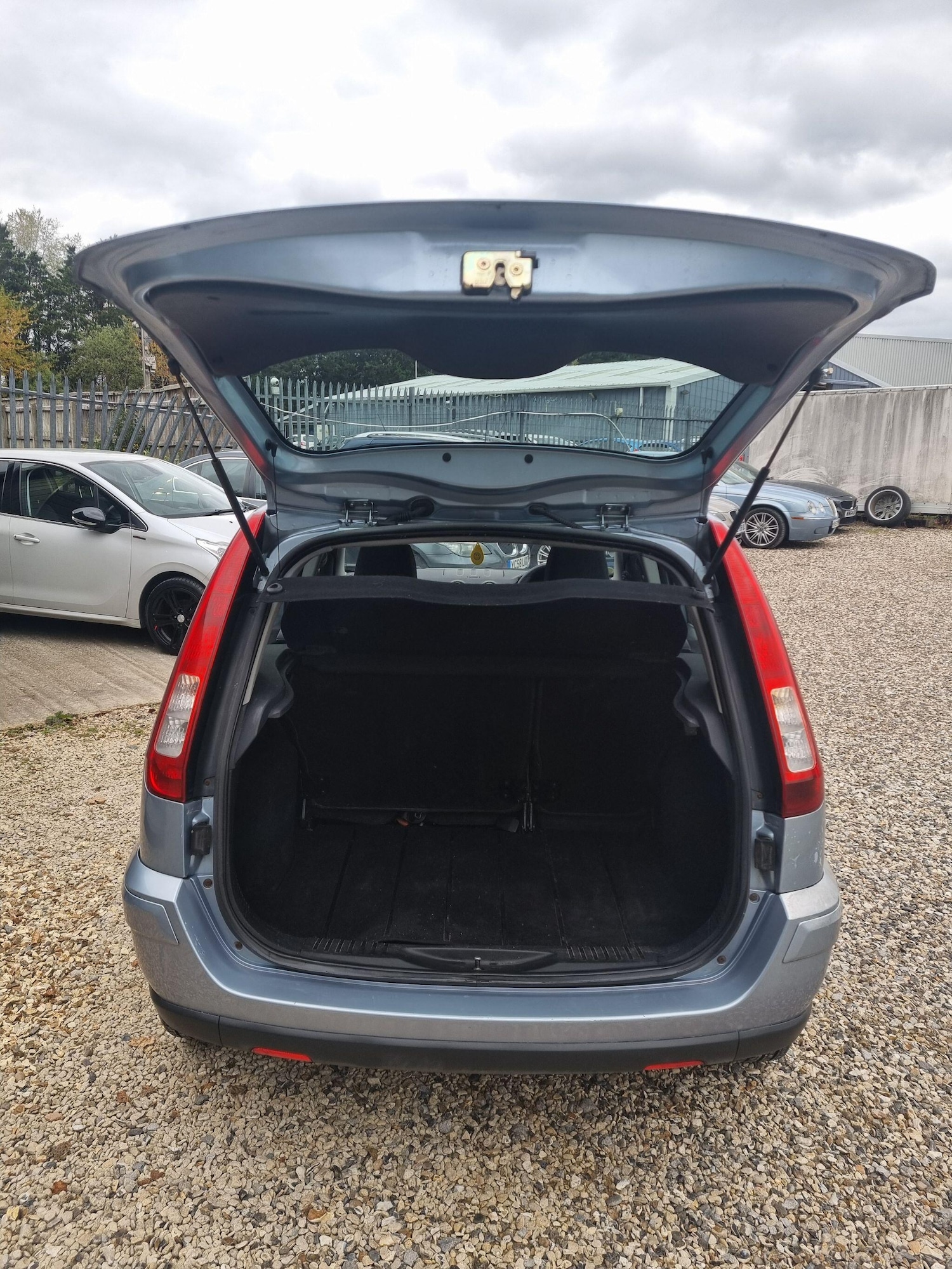 Used Ford Fusion 2006 for sale - 76399368: Photo 7