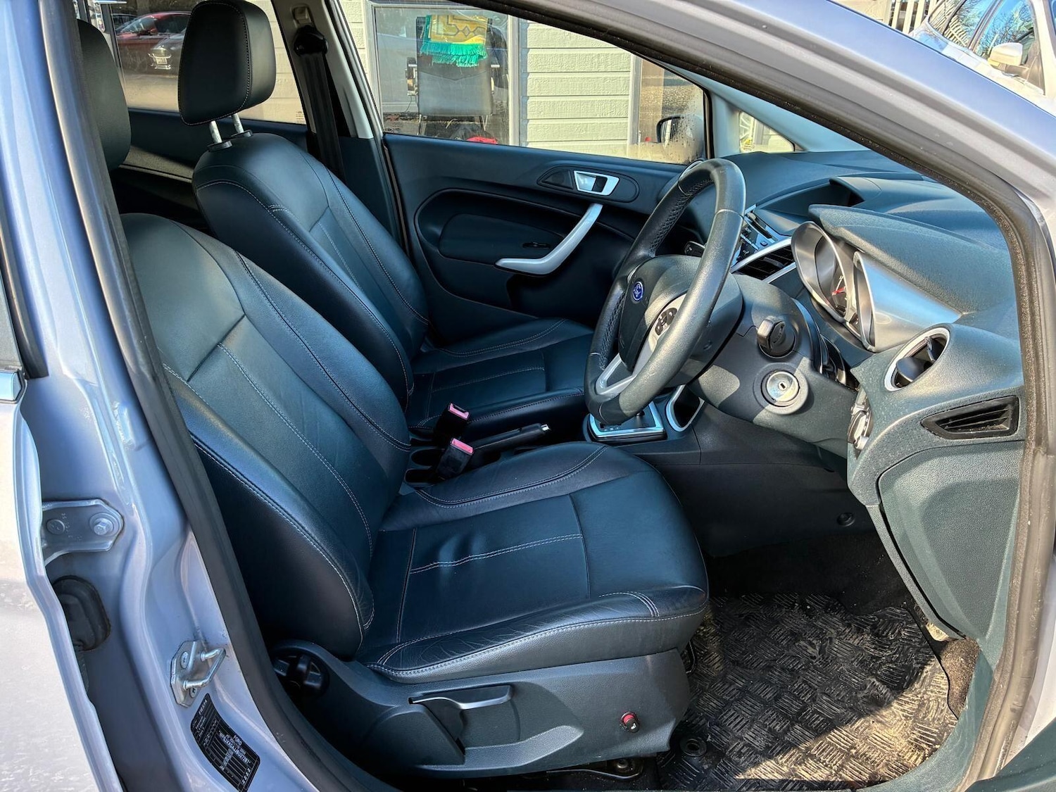 Used Ford Fiesta 2011 for sale - 77440135: Photo 11