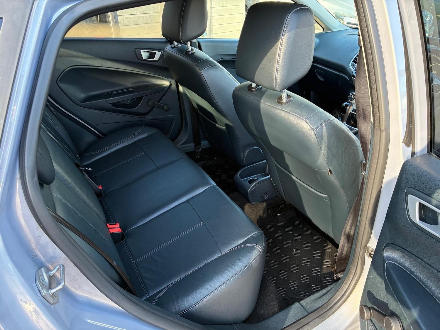 Used Ford Fiesta 2011 for sale - 77440135: Photo 13