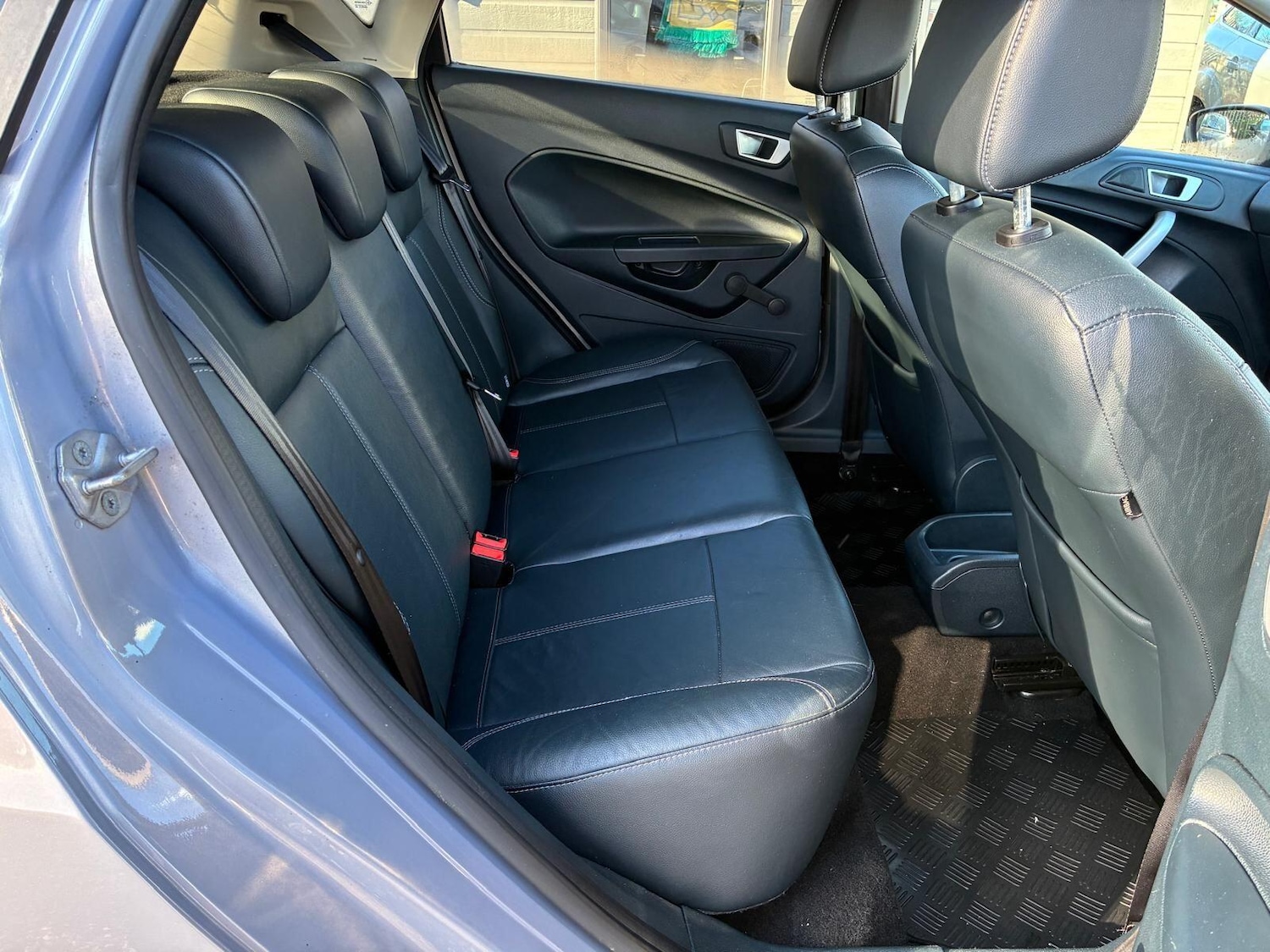 Used Ford Fiesta 2011 for sale - 77440135: Photo 14