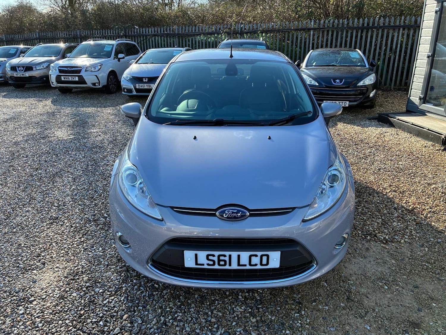 Used Ford Fiesta 2011 for sale - 77440135: Photo 2