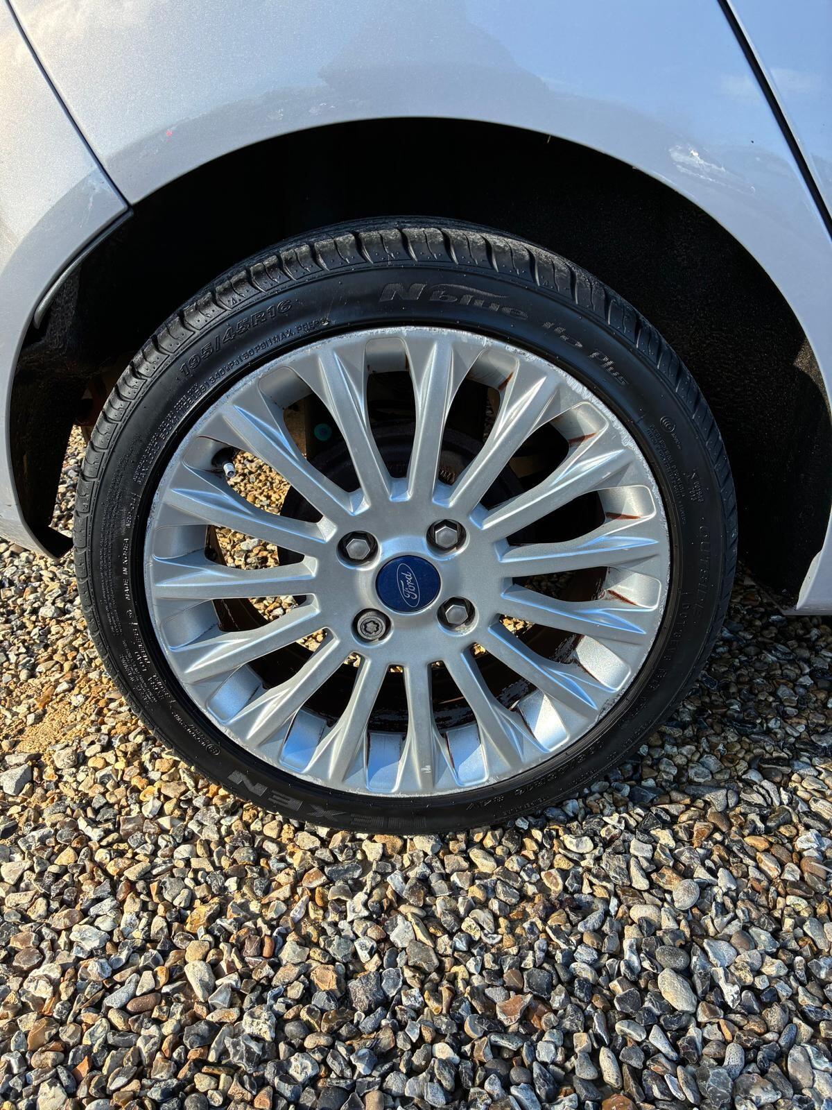 Used Ford Fiesta 2011 for sale - 77440135: Photo 20