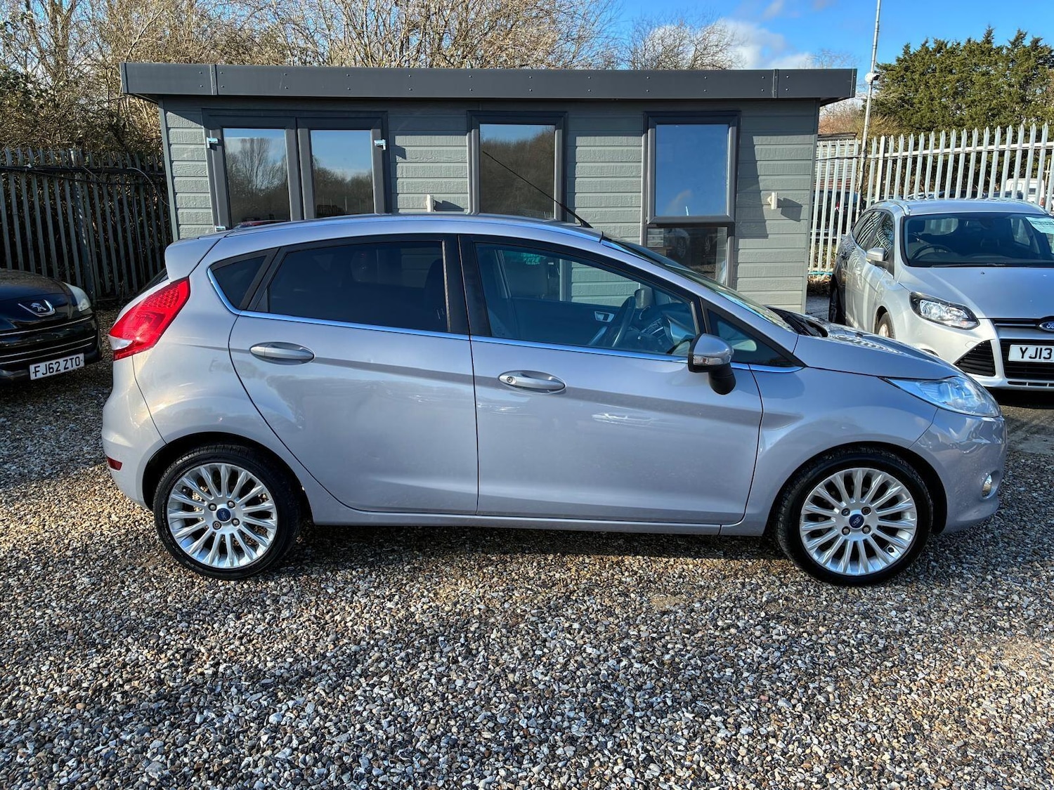 Used Ford Fiesta 2011 for sale - 77440135: Photo 8