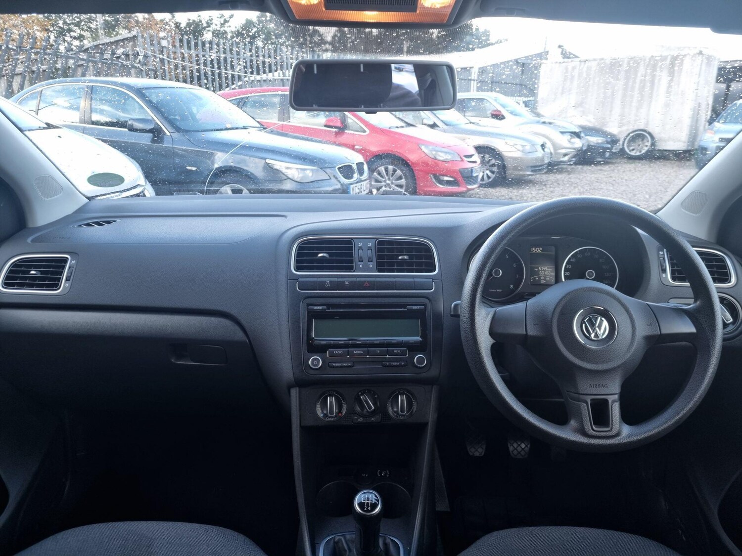 Used Volkswagen Polo 2010 for sale - 77400813: Photo 13