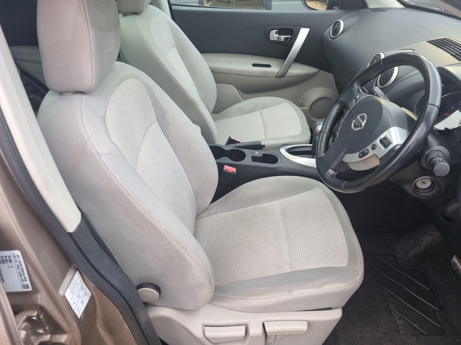 Used Nissan Qashqai 2013 for sale - 77484644: Photo 11