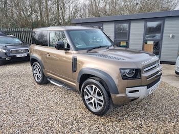 Land Rover Defender feature image