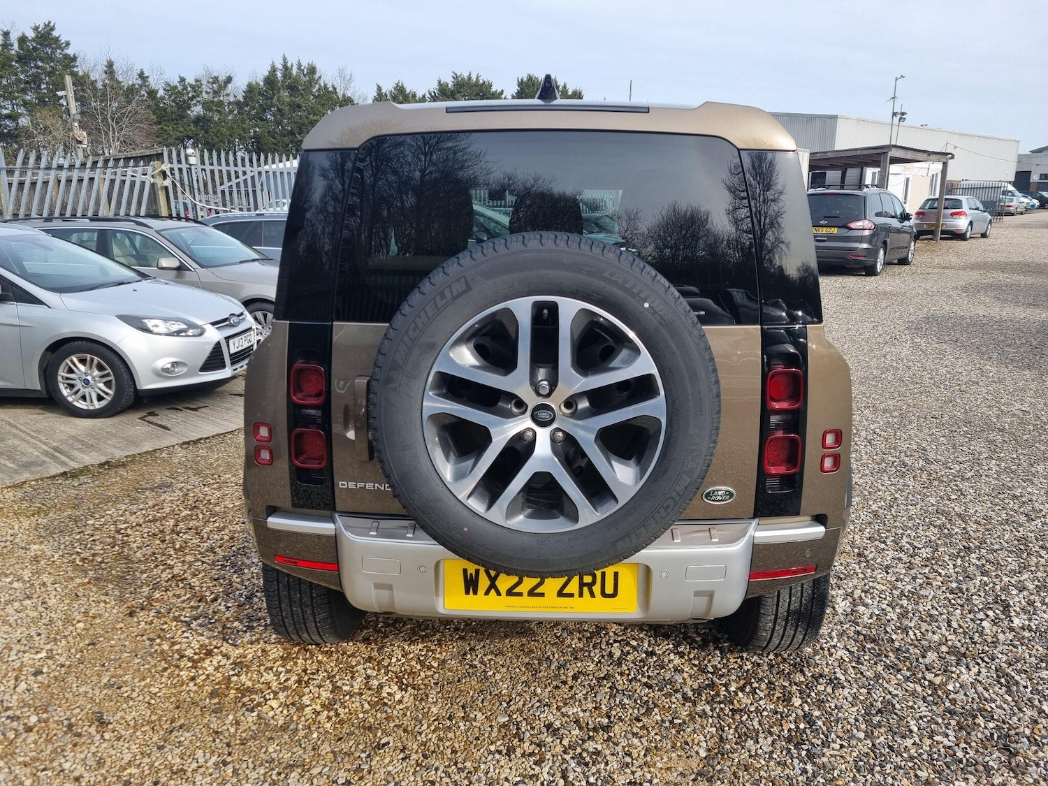 Used Land Rover Defender 2022 for sale - 77597948: Photo 5