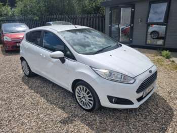 2014 (14) - 1.0T EcoBoost Titanium Euro 5 (s/s) 5dr