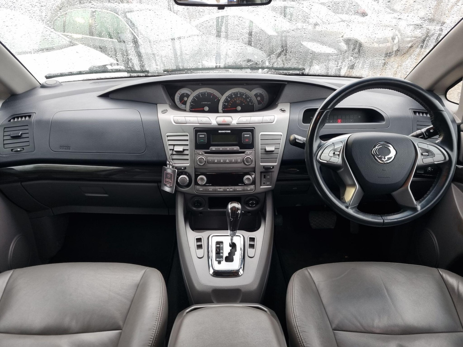 Used Ssangyong Turismo 2016 for sale - 76528078: Photo 13