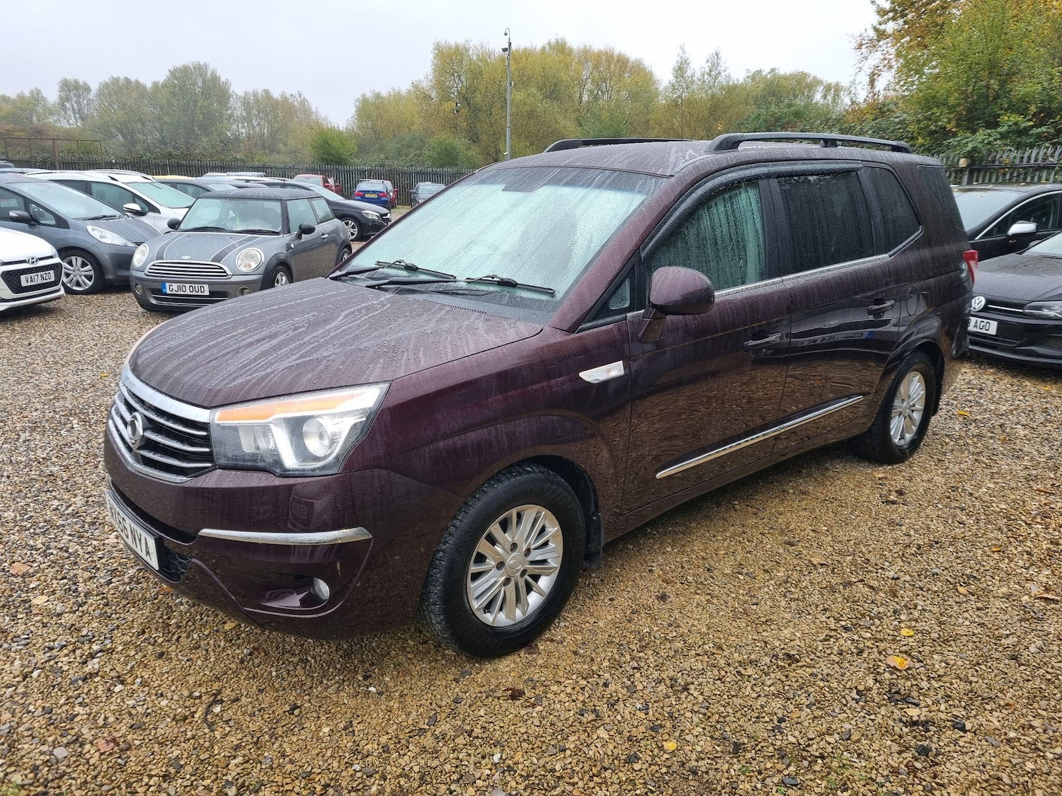 Used Ssangyong Turismo 2016 for sale - 76528078: Photo 2