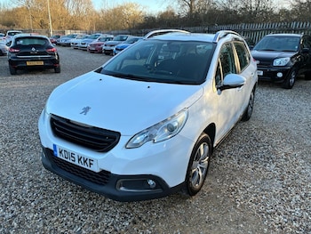 Used Peugeot 2008 2015 for sale - 77658478: Photo