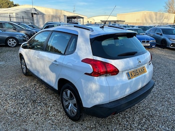 Used Peugeot 2008 2015 for sale - 77658478: Photo