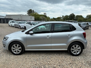 Used Volkswagen Polo 2011 for sale - 78491853: Photo