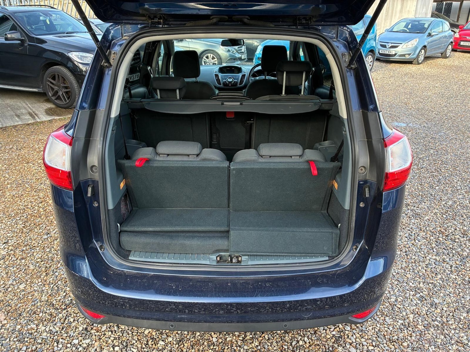 Used Ford Grand C-Max 2012 for sale - 77882254: Photo 9