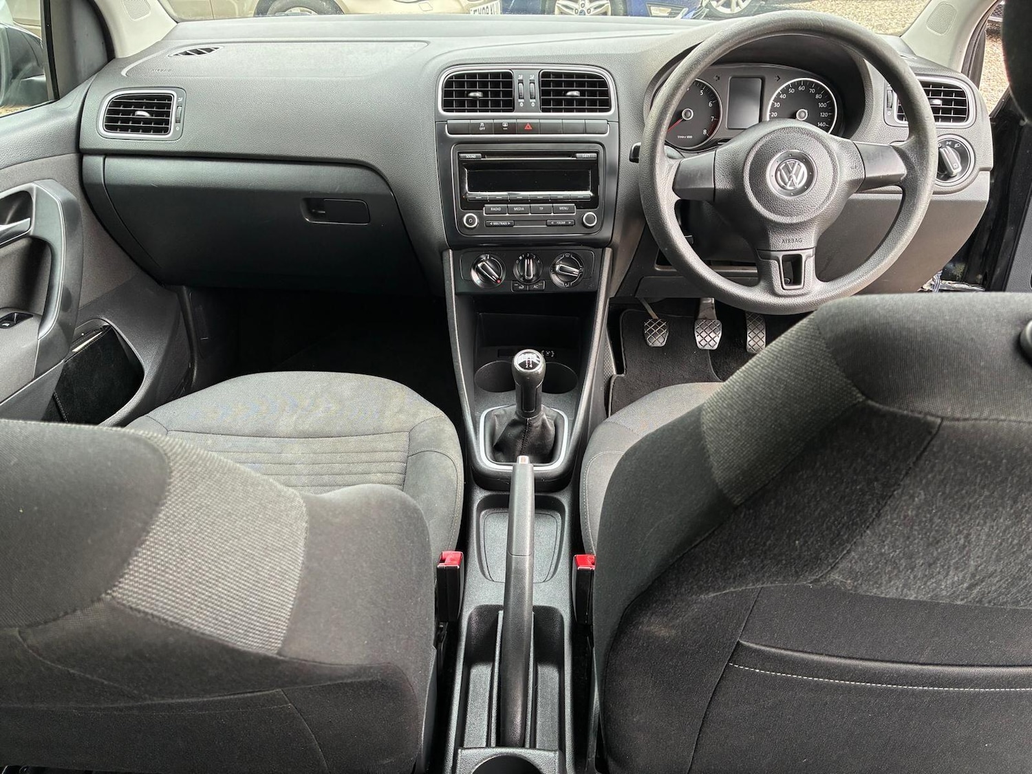 Used Volkswagen Polo 2012 for sale - 77331802: Photo 14