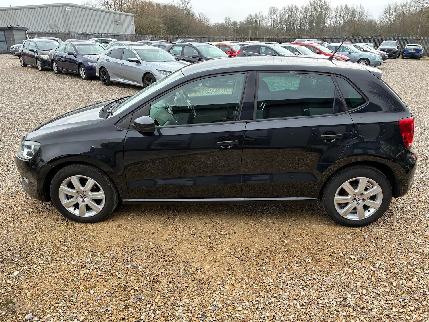Used Volkswagen Polo 2012 for sale - 77331802: Photo 4