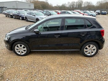 Used Volkswagen Polo 2012 for sale - 77331802: Photo